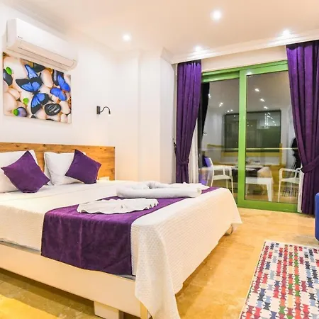 Bezirgan Village 2 Bedroom *