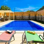 Bezirgan Village 2 Bedroom Villa *